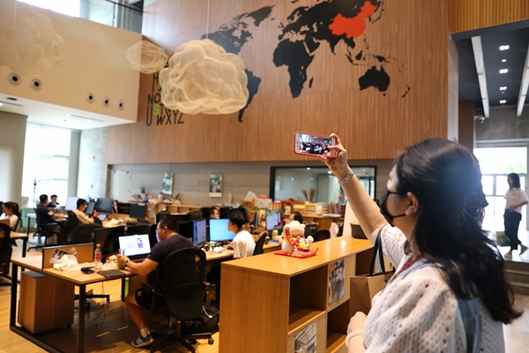 我跟黨走·家鄉蝶變丨西安高新區里的這個科技園,緣何吸引眾多強企落戶? 我跟黨走·家鄉蝶變丨西安高新區里的這個科技園,緣何吸引眾多強企落戶?