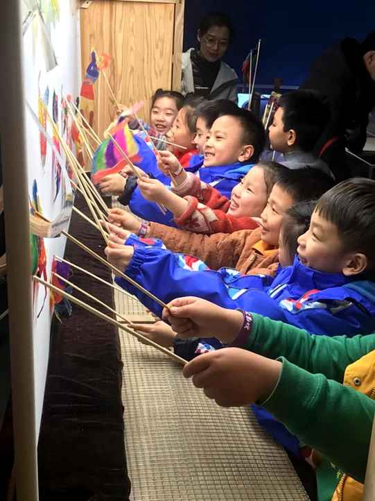 非遺文化助力雛鷹展翅成長