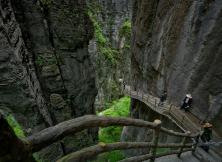 【春節假期】神話恩施大峽谷.地縫.梭布埡石林.女兒城 +山水重慶 +武漢 雙飛5日/單飛6日游