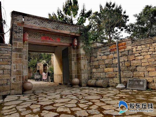 品味山東采訪團踏上中國傳統(tǒng)古村落 用腳步丈量大美巨野