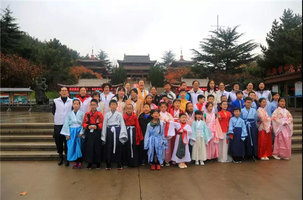 當(dāng)唯美漢服邂逅唐風(fēng)古建 這樣的赤山讓人驚艷！