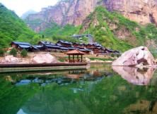 【海博假期7月游】河南云臺山-紅石峽-茱萸峰-高空玻璃棧道、寶泉秘境“潑水狂歡節(jié)”激爽3日游 【海博假期7月游】河南云臺山-紅石峽-茱萸峰-高空玻璃棧道、寶泉秘境“潑水狂歡節(jié)”激爽3日游