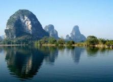 慈翔?桂林漓江陽朔、古東瀑布、銀子巖、山水間、象鼻山 雙飛五日游