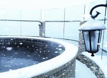 威海滴水灣溫泉+草莓采摘純玩兩日游