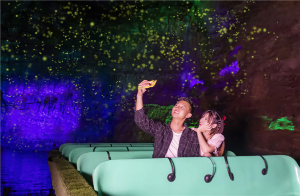 螢火蟲水洞·地下大峽谷旅游區“三個引領”吹響5A創建沖鋒號