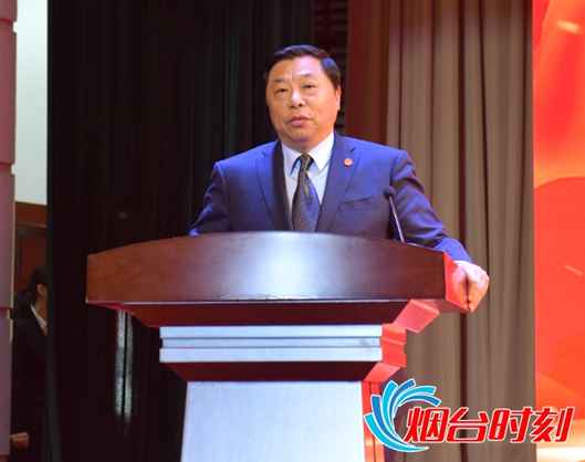 中國旅游飯店協會副會長、山東省旅游飯店協會會長何莊龍致賀詞