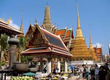 嘉華旅游含春節--泰新馬十日游（GX，酷航+酷鳥航三段直飛，全程無中轉）