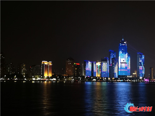 【媒眼看煙臺(tái)】“夜炫芝罘灣”激活海上夜經(jīng)濟(jì) 游艇美食展浪漫風(fēng)情