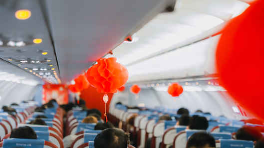 首都航空舉辦“萬家燈火,總有一盞為你而亮”元宵節主題機上活動 首都航空舉辦“萬家燈火,總有一盞為你而亮”元宵節主題機上活動