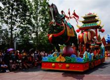 {清明節}上海科技館+朱家角+迪士尼+外灘四日游 {清明節}上海科技館+朱家角+迪士尼+外灘四日游