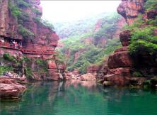 超值:挑戰云臺山玻璃棧道深度三日游 超值:挑戰云臺山玻璃棧道深度三日游