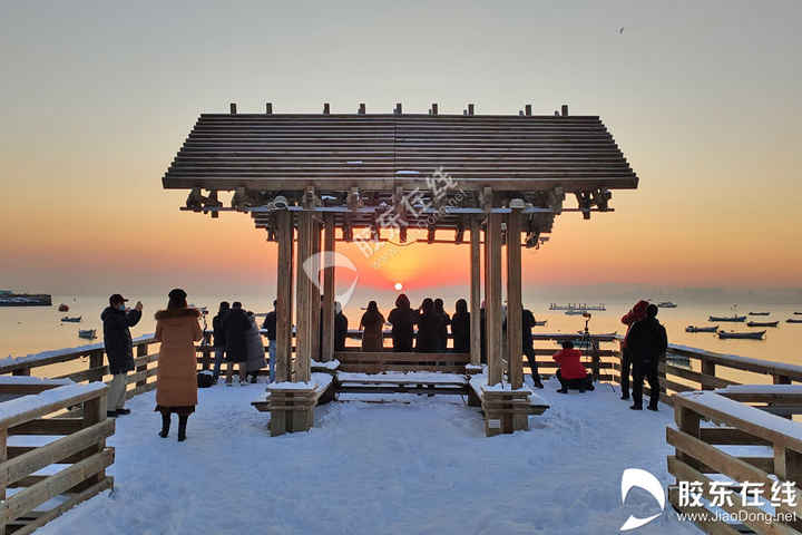 高清組圖：迎接2021新年第一輪紅日